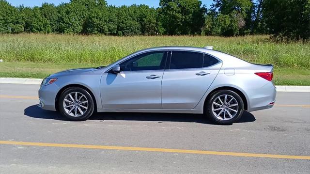 2018 acura tlx base