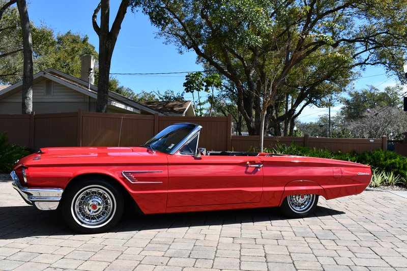 1965 ford thunderbird