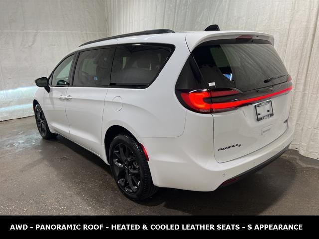 2023 chrysler pacifica limited