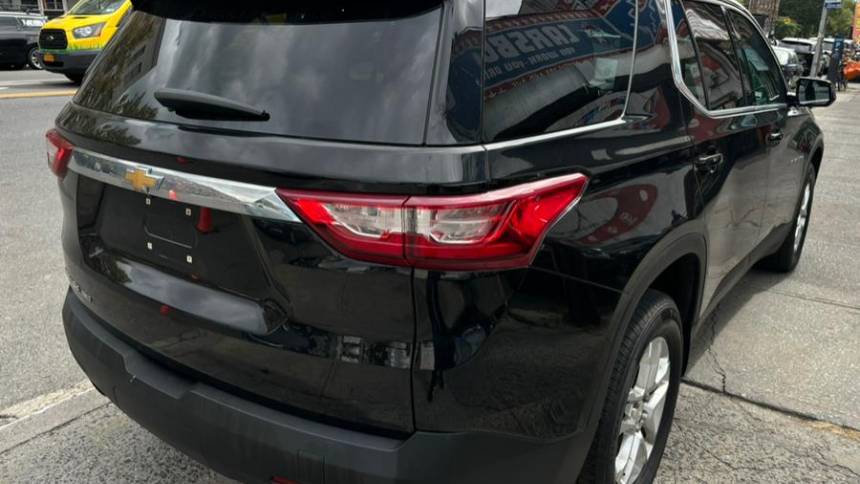 2018 chevrolet traverse ls