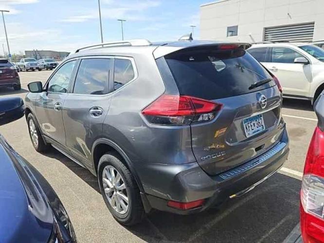 2017 nissan rogue sv in saint cloud, minnesota