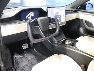 2022 Tesla Model S plaid