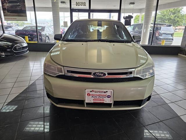 2011 ford focus se