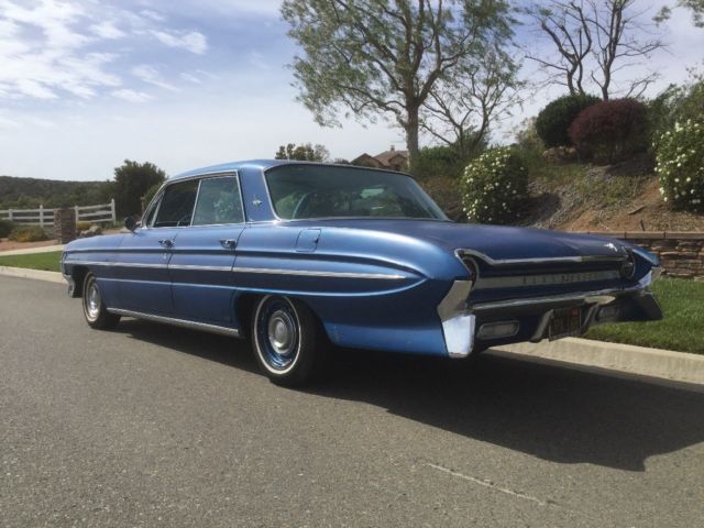 1961 odsmobile super 88 california car