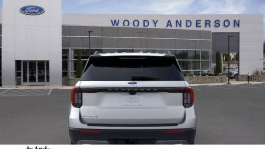 2025 Ford Explorer active