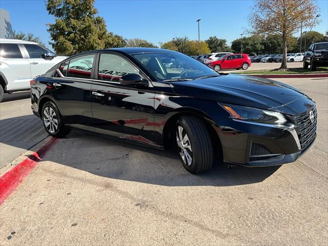 2023 nissan altima s fwd