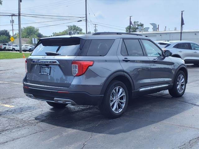 2022 ford explorer xlt