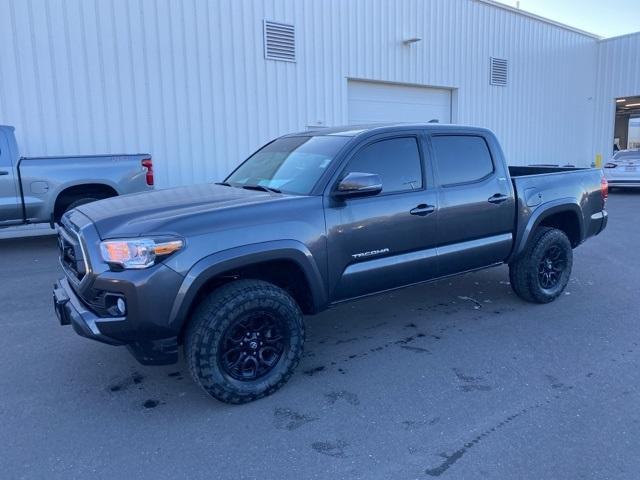 2021 toyota tacoma sr5
