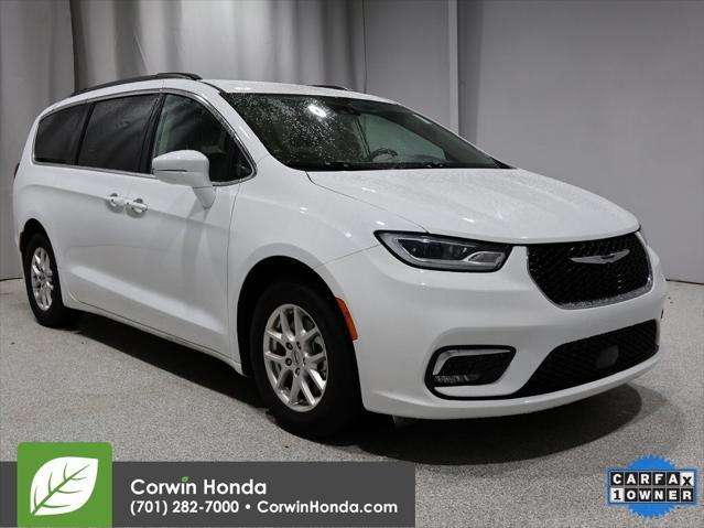 2022 chrysler pacifica touring l