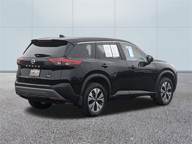 2021 nissan rogue sv