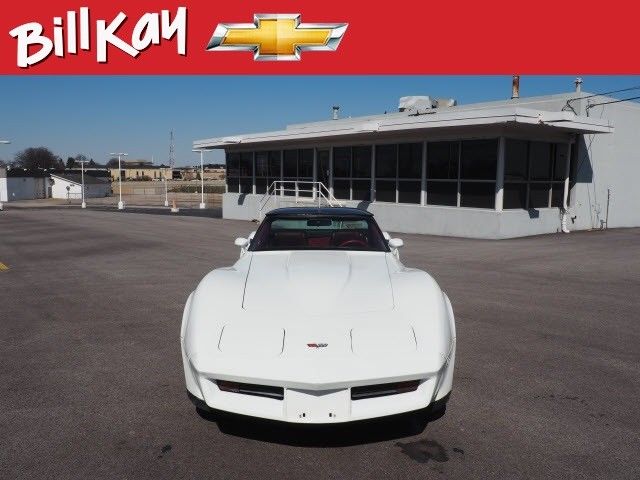 1982 chevrolet corvette 73190 miles white 2dr coupe automatic