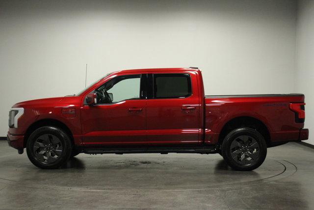 2023 ford f-150 lightning lariat
