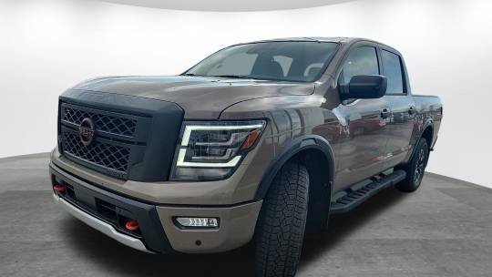 new 2024 nissan titan pro-4x crew cab 4wd