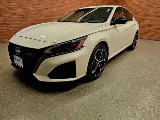 2023 nissan altima sr intelligent awd