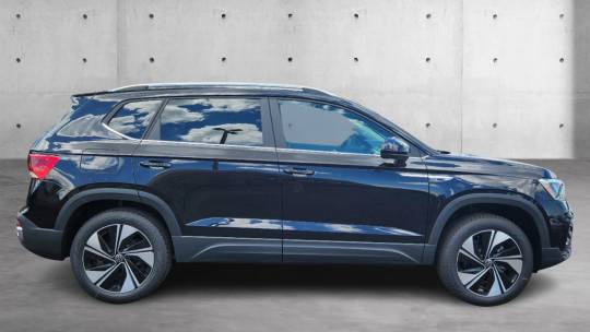2024 Volkswagen Taos