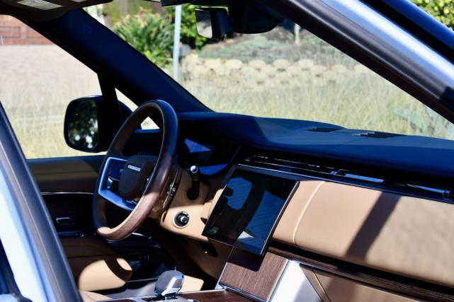 2024 land rover range rover p530 autobiography lwb