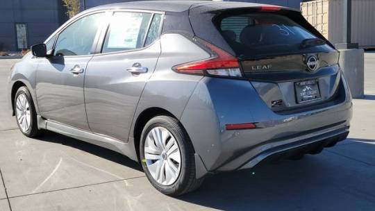 2025 Nissan Leaf