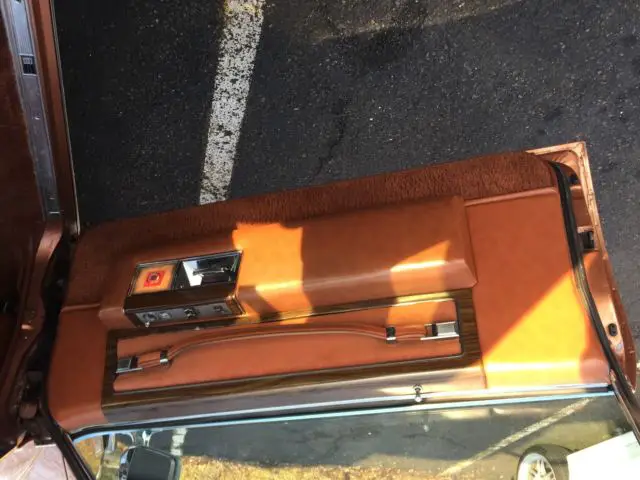 1977 cadillac deville d'elegance coupe 2-door 7.0l