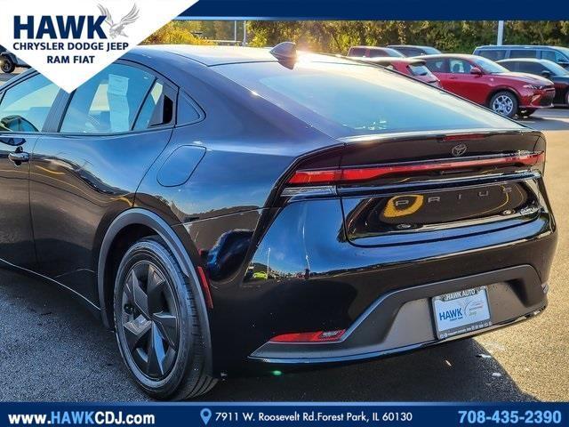 2023 toyota prius four