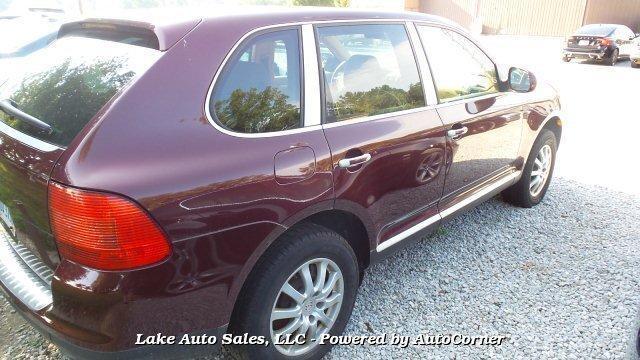 2004 porsche cayenne in congress lake, ohio