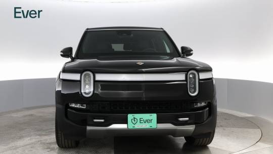 2022 Rivian R1S