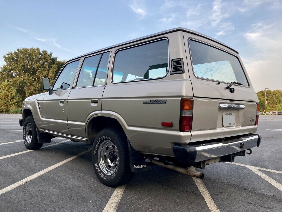 1988 toyota land cruiser suv champagne beige 4wd automatic fj62 gx