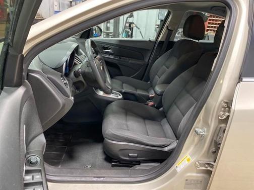 2016 chevrolet cruze limited in minneapolis, minnesota