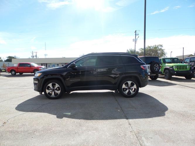 used 2017 jeep compass fwd latitude hattiesburg, ms 39401 for sale in arnold line, mississippi