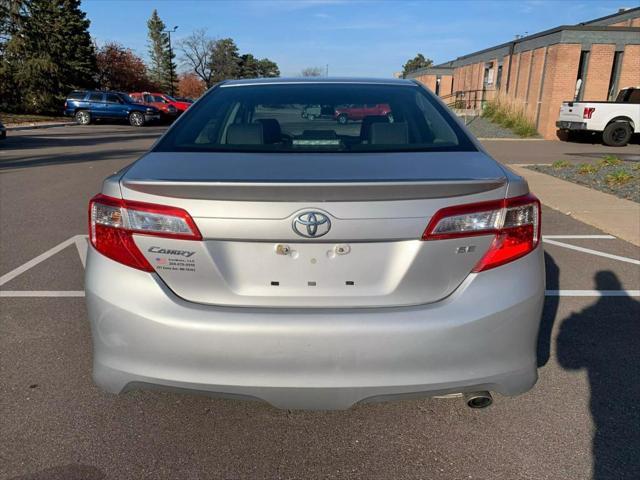 2013 toyota camry se