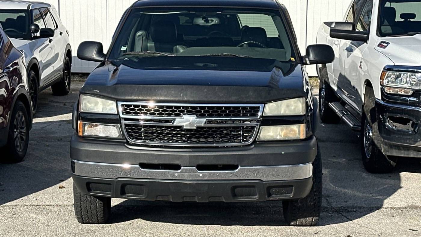 used 2006 chevrolet silverado 2500hd lt1 $10,000great deal 272,728 mi. location: siloam springs