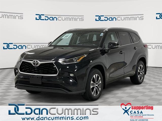 2021 toyota highlander xle