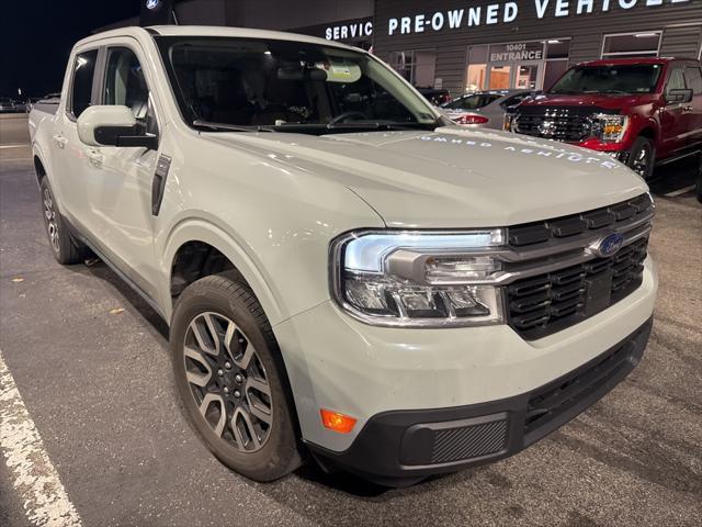 2022 ford maverick lariat