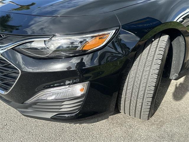 2022 chevrolet malibu fwd rs