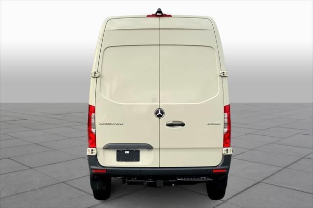 2024 mercedes-benz sprinter 2500 standard roof