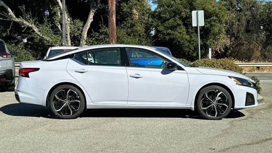 2025 Nissan Altima