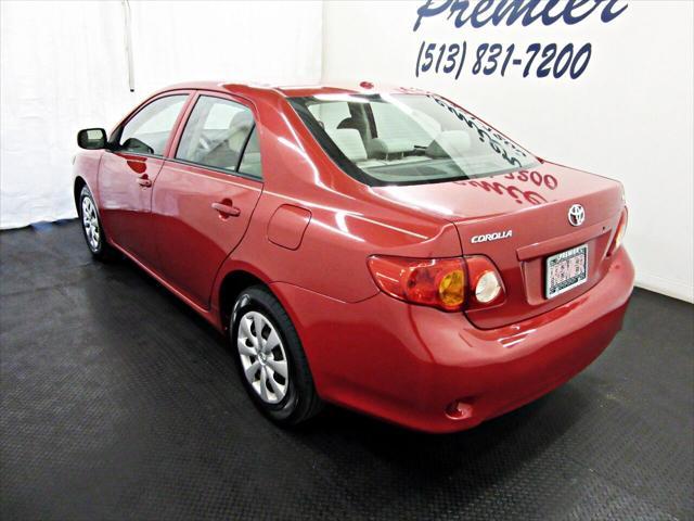 2010 toyota corolla le