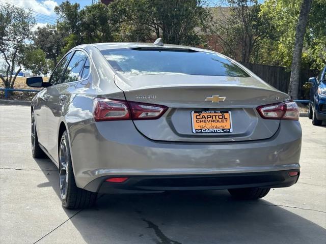 2022 chevrolet malibu fwd lt