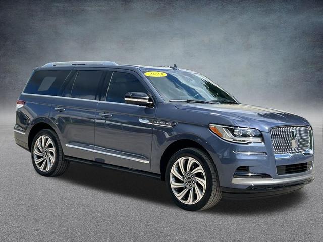 2023 lincoln navigator standard