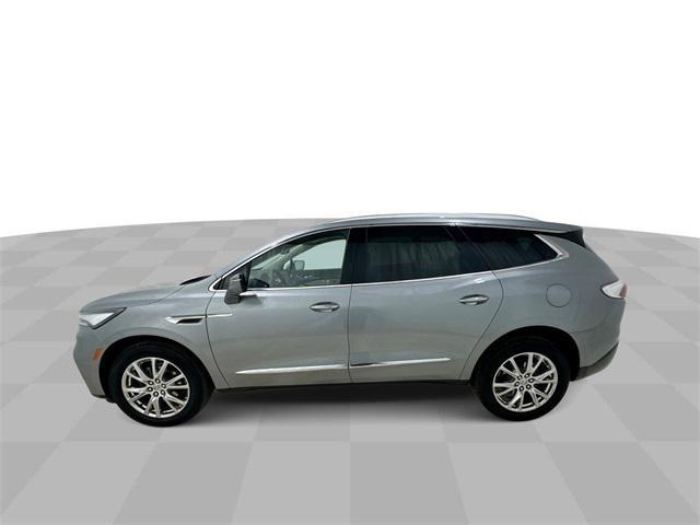 2023 buick enclave premium awd
