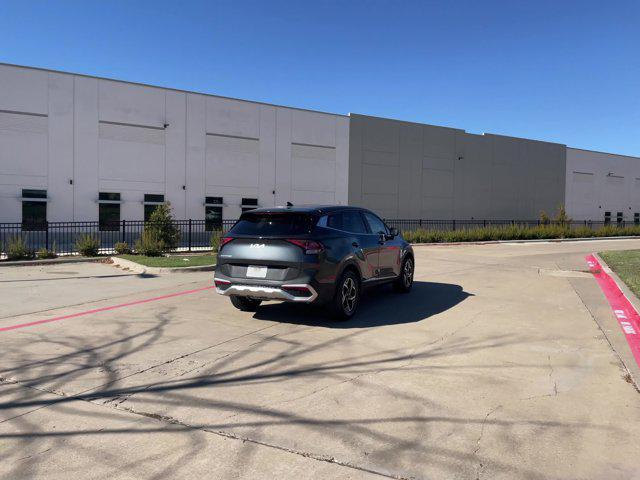 2023 kia sportage lx