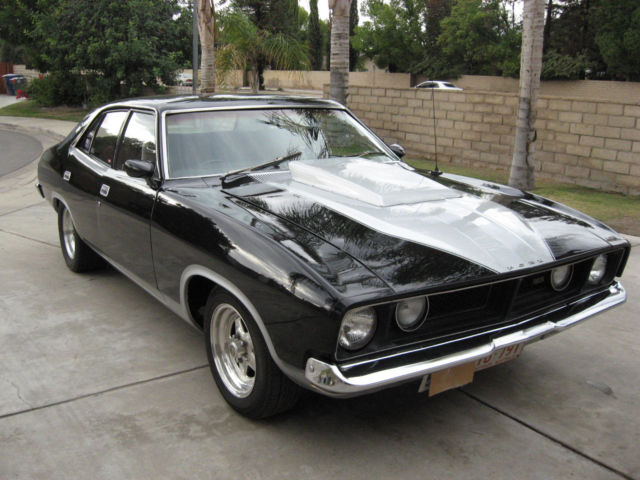 1974 australian ford falcon 500 looks like xb sedan