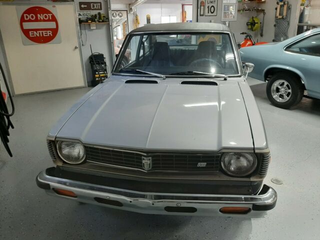 1974 toyota corolla 1600 deluxe "super rare"