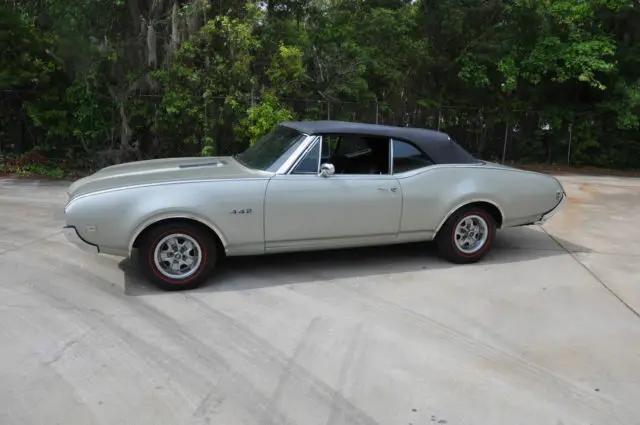 1968 oldsmobile 442 base convertible