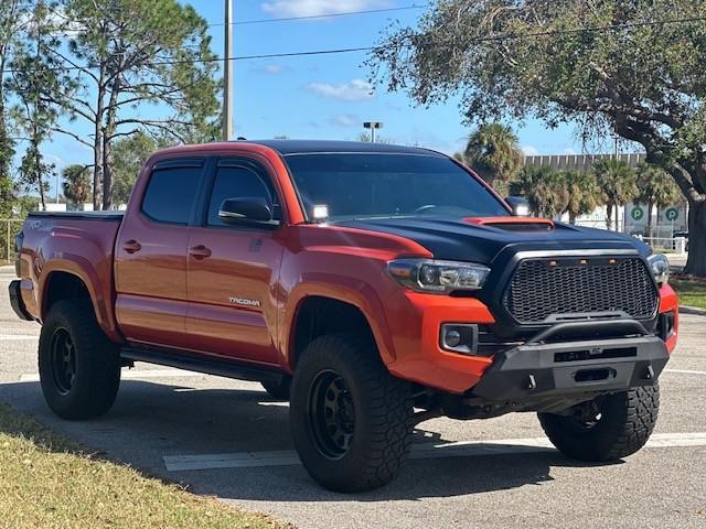2017 toyota tacoma trd sport