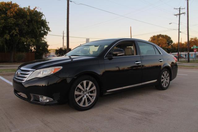 2011 toyota avalon limited