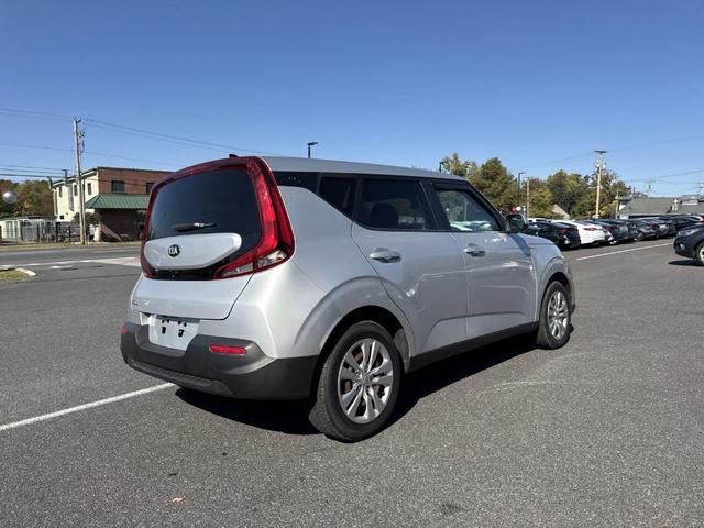 2020 kia soul lx