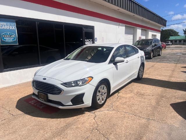 2019 ford fusion s