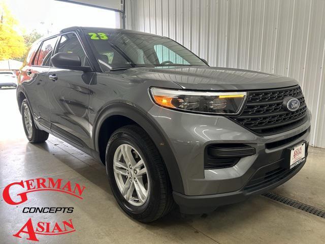 2023 ford explorer base