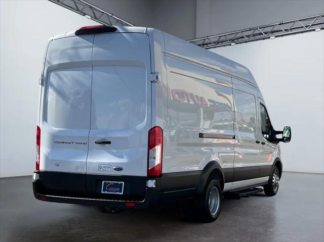2022 ford transit-350 base