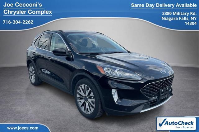 2021 ford escape titanium